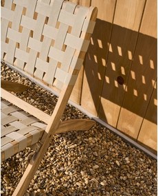 Drewniany fotel ogrodowy w naturalnym kolorze Chabeli – Kave Home