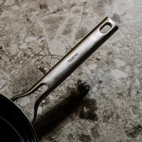 Patelnia ze stali nierdzewnej z powłoką nieprzywierającą ø 26 cm Chili Ta – FABINI
