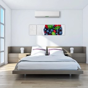 Obraz- miska z leśnymi owocami (170x50 cm)