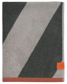 Ręcznik z bawełny organicznej frotte w kolorze khaki 50x90 cm Diagonal – Mette Ditmer Denmark