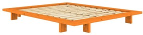Pomarańczowe łóżko dwuosobowe z litego drewna sosnowego bez zagłówka ze stelażem 140x200 cm Japan – Karup Design