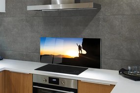 Szkło do Kuchni na Ścianę Człowiek w Górach o Zachodzie