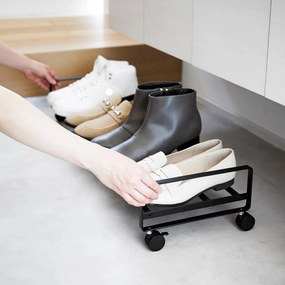 Czarny metalowy regał na buty 83,5x14,5x27,5 cm Tower – YAMAZAKI