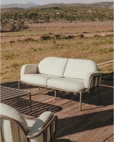 Jasnoszara sofa ogrodowa Joncols – Kave Home