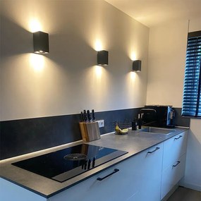 Nowoczesna lampa ścienna czarna kwadratowa 2-światłowa - Sandy