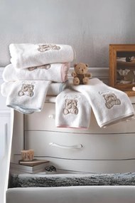 Podarunkowy zestaw ręczników dla dzieci LOVELY, 2 szt Śmietankowy /  Niebieski haft Zestaw (ręcznik 50x90cm, ręcznik 70x130cm)