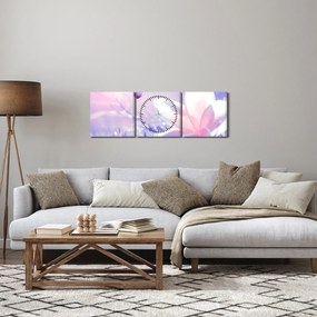 Obraz - Motyl lecący do kwiatu (z zegarem) (90x30 cm)