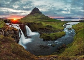 Obraz na szkle - Kirkjufell o zachodzie słońca (70x50 cm)