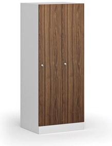 Szafa ubraniowa obniżona, 2-drzwiowa, 1500 x 600 x 500 mm, demontaż, zamek cylindryczny, drzwi laminowane, orzech