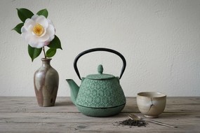 Czajnik żeliwny z zaparzaczem TAKI, 1000 ml