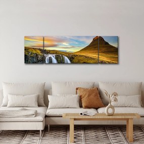 Zdjęcie góry i wodospadów na Islandii (170x50 cm)