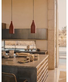 Lampa wisząca w kolorze terakoty z metalowym kloszem ø 15 cm Peralta – Kave Home