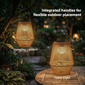 Outsunny Zestaw 2 Lamp Solarnych Rattanowych Wiszących IP44 Wodoodporne Lampy na Balkon i Taras Brązowe | Aosom PL