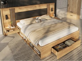 Łóżko dwuosobowe drewniane 180x200 cm - lampka do czytania, 2 stoliki nocne i 3 szuflady - MDF - naturalne (materac nie wchodzi w skład zestawu)