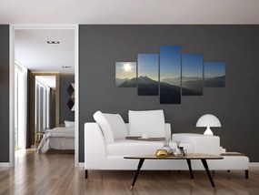 Obraz - Nad szczytami gór (125x70 cm)
