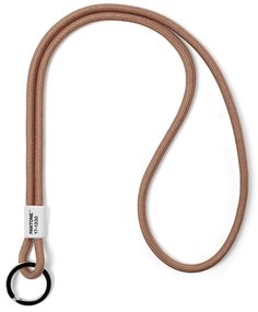 Jasnobrązowy breloczek Mocha Mousse 17-1230 – Pantone