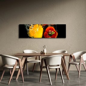 Obraz - papryki w wodzie (170x50 cm)