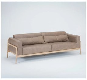 Jasnobrązowa sofa z bawolej skóry z konstrukcją z litego drewna dębowego Gazzda Fawn, 240 cm