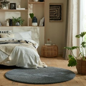 Ciemnoszary okrągły dywan z włókien z recyklingu odpowiedni do prania 180x180 cm Fluffy – Flair Rugs
