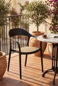 Czarne sztaplowane krzesło do ogrodu R6-E72