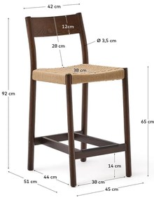 Brązowy hoker z litego drewna dębowego (wysokość siedziska 65 cm) Yalia – Kave Home