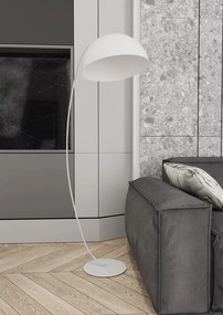 Lampa podłogowa Arcos biała z łukową konstrukcją i półokrągłym klosz em do salonu