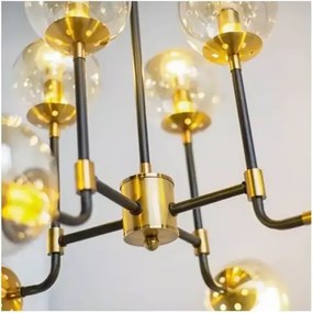 Lampa sufitowa ze szklanymi kloszami