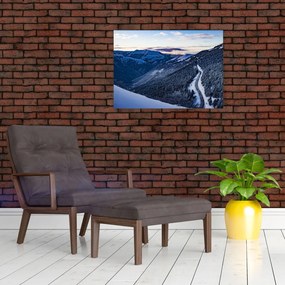 Obraz na szkle ośnieżonego stoku (70x50 cm)