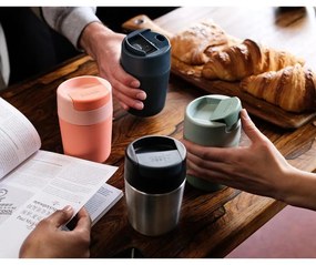 Pomarańczowy kubek podróżny 450 ml Sipp – Joseph Joseph