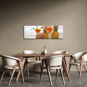 Obraz ananasów i szklanek na plaży (z zegarem) (90x30 cm)