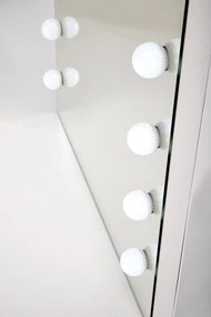 Duże lustro z żarówkami LED Pearl Halmar