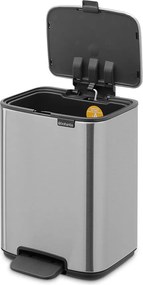 Stalowy kosz na śmieci z pedałem w kolorze matowego srebra 4 l Bo – Brabantia