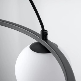 Biało-czarna lampa wisząca ze szklanym kloszem Umerta – Sollux