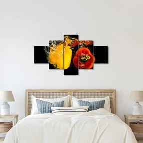 Obraz - papryki w wodzie (125x70 cm)