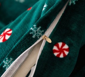 PrzytulneMieszkanie.pl PrzytulneMieszkanie.pl PrzytulneMieszkanie.pl Zestaw pościeli z mikropluszu SNOWMAN AND GINGERBREAD zielony + prześcieradło z mikropluszu SOFT 180x200 cm białe, podwójne łóżko