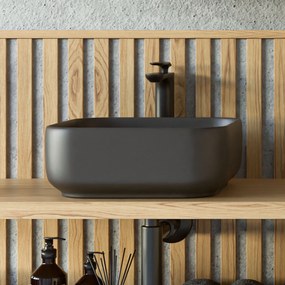 Umywalka ceramiczna nablatowa kwadratowa brązowa bez otworu na baterię 40x40 cm UNO 2 Mokka Matt