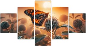 Obraz – Motyl w zachodzącym słońcu (125x70 cm)