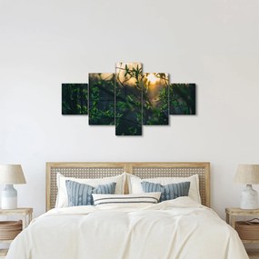 Obraz słońca przeświecającego przez gałęzie drzew (125x70 cm)