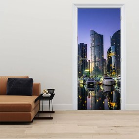 Fototapeta na drzwi - Jachty i drapacze chmur (95x205cm)