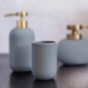 Zielony ceramiczny kubek na szczoteczki do zębów Lotus – Mette Ditmer Denmark