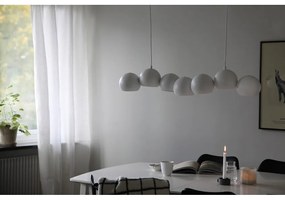 Biała lampa wisząca z metalowym kloszem Cupolo – Markslöjd