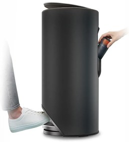 Metalowy kosz na śmieci z pedałem w kolorze matowej czerni 30 l Arc – Joseph Joseph