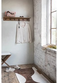 Brązowy wieszak ścienny z litego drewna dębowego z półką 90 cm Showcase – Mette Ditmer Denmark