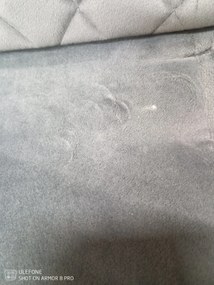 PROMOCJA Szare krzesło IRYS VELVET z czarnymi nogami II. jakość