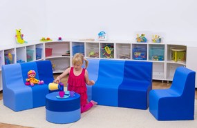 Piankowy fotel dziecięcy do kącika zabaw w przedszkolu