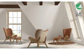 Pomarańczowy fotel A Conversation Piece – UMAGE