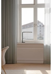 Czarna metalowa lampa stołowa LED ze ściemniaczem (wysokość 46 cm) Omni Table – UMAGE