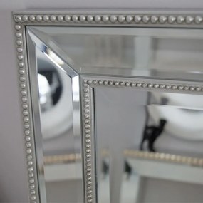 Lustro w lustrzanej ramie, 64x74cm