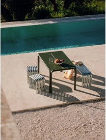 Metalowe krzesło ogrodowe w kolorze srebra Nokk – noo.ma