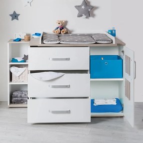 Biała niska komoda dziecięca w dekorze wiązu z przewijakiem 117x102 cm Moritz – Roba